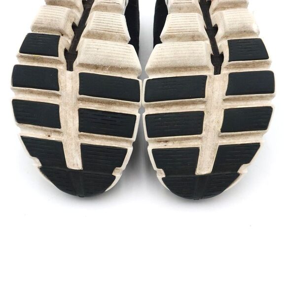 On Cloud 5 Swiss Engineering Womens Sz 10 Black White Running Shoes *No Insoles - Picture 11 of 12